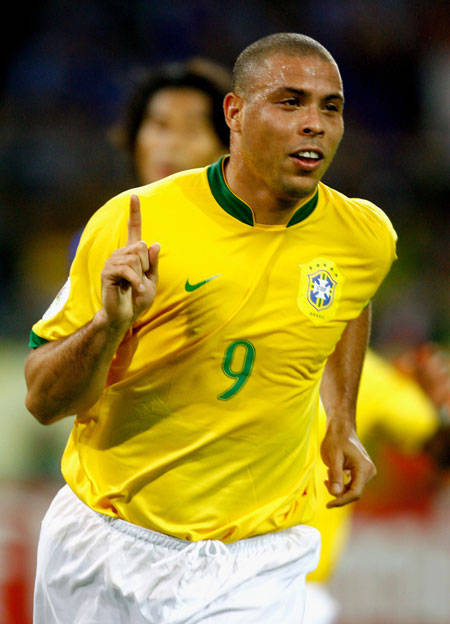 还有很大差 还有很大差