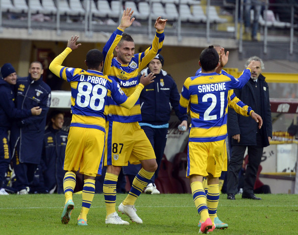 超纽卡斯尔 超纽卡斯尔