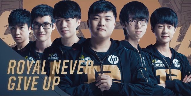 莫兰特意外受伤！踩到希尔德后崴脚 吃止疼片后重返赛场